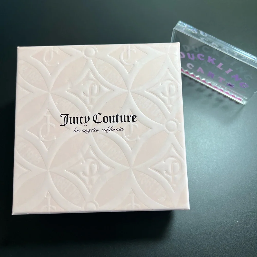 NWT💍Juicy Couture Gold Ton Bead with “Juicy”Enamel Charm Bracelet
